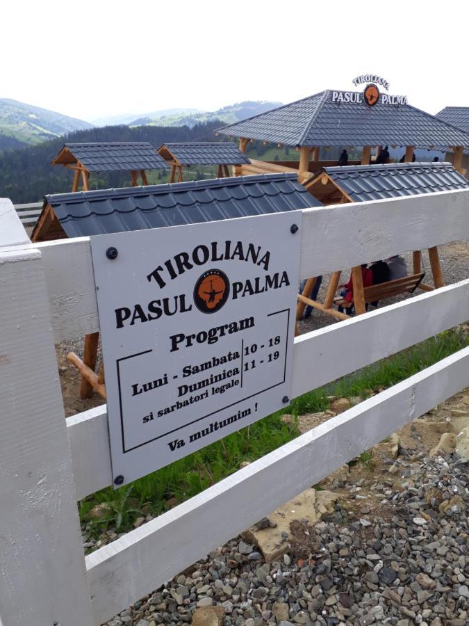 Pensiunea Casa Fierarul din Bucovina Vatra Moldoviţei Exterior foto
